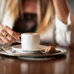 Marques de café sconsigliate dai esperti, evidenziando le peggiori scelte al supermercato.